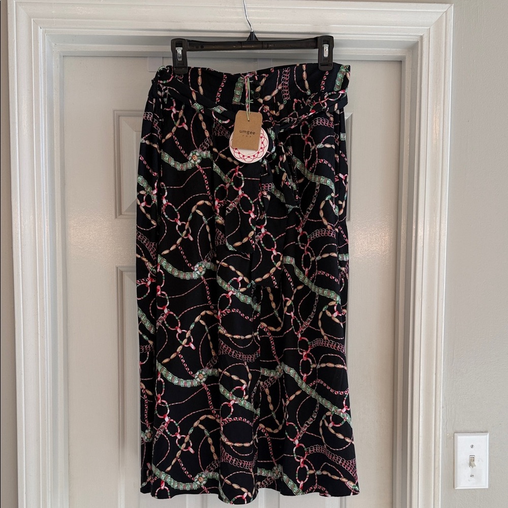 Umgee Boho Midi Skirt NWT Button Front Black Floral Print Flowy Boutique Skirt L